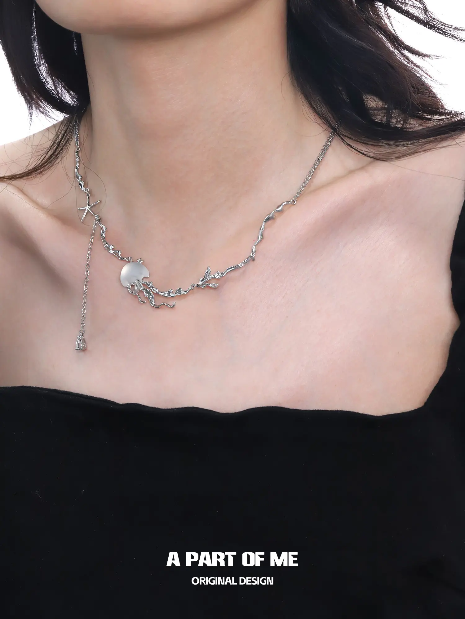 Floating_Jellyfish_18K_Platinum_Plated_Necklace_5